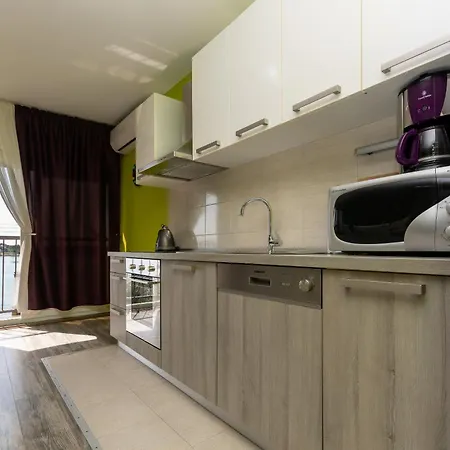 Vala Batalaza Apartment *