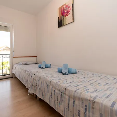 Apartment Vala Batalaza